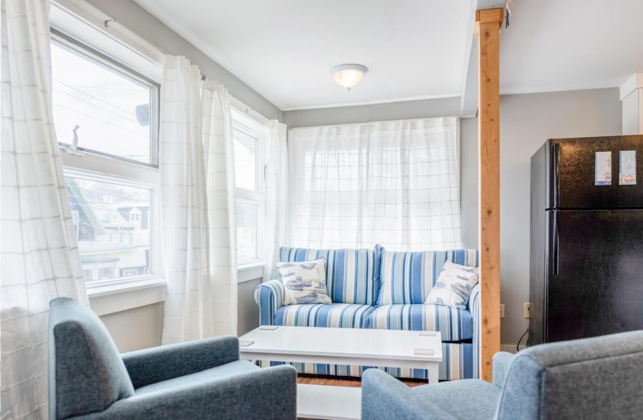 Main Street Downtown Apartments Бар Харбър Екстериор снимка